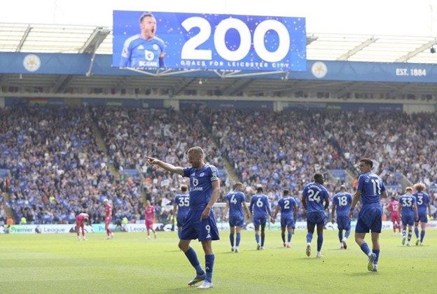 Jamie Vardy celebrates after scoring his 200th goal for Leicester City.