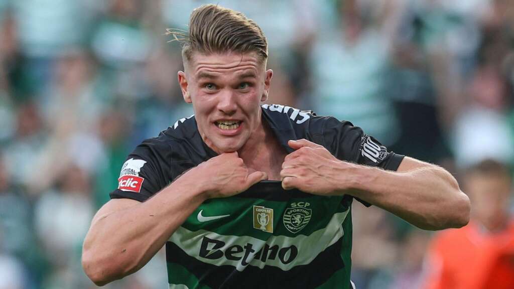 UFOOTBALL ARSENAL SIGN VIKTOR GYOKERES