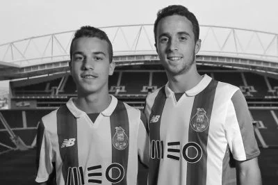 UFOOTBALL_DIOGO JOTA WITH BROTHER