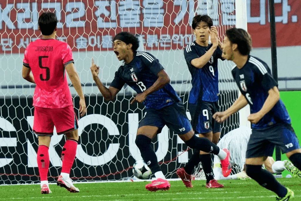 【Yukie】2013年 East Asia Cup JAPAN 56 Trophy Presentation Eaff East Asian Cup 2013 Stock Photos