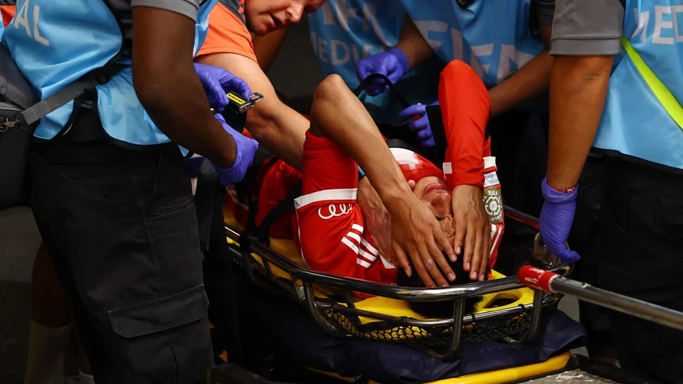 UFOOTBALL MUSIALA CWC INJURED