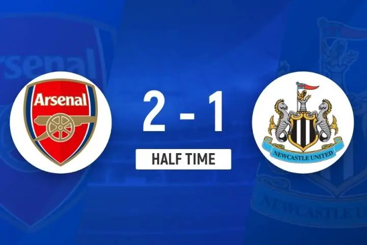 UFOOTBALL NEW CASTLE ARSENAL