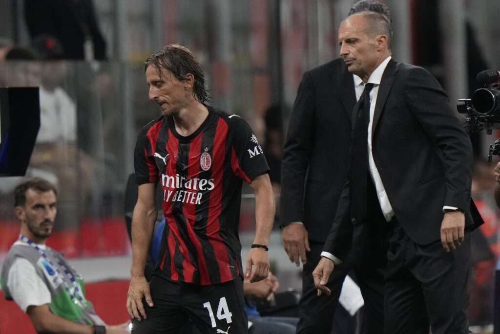 UFOOTBALL AC MILAN MODRIC