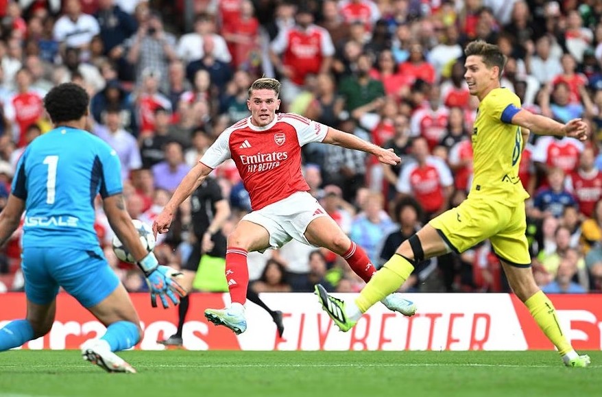 UFOOTBALL ARSENAL LOSE VILLARREAL