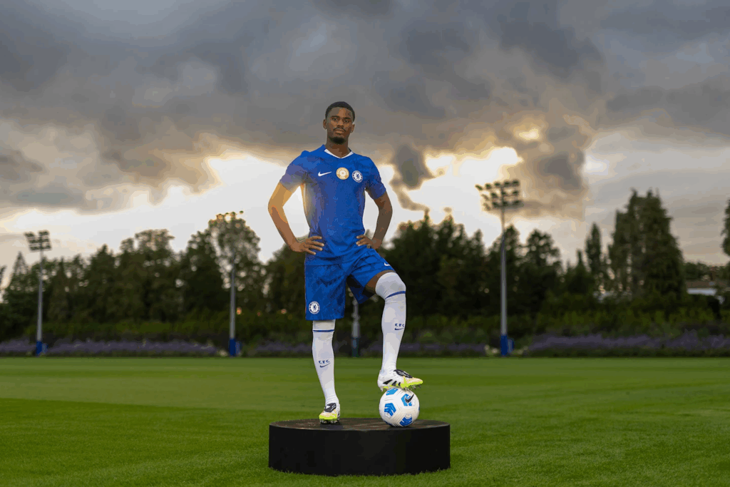 UFOOTBALL CHELSEA SIGN HATO