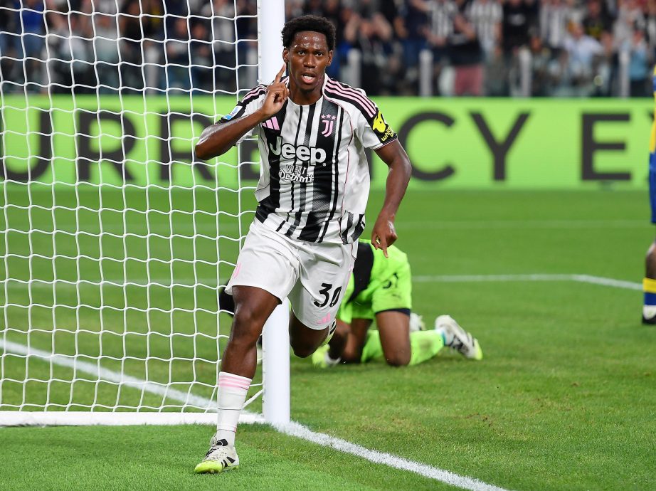 UFOOTBALL JUVENTUS WIN IN SERIE A OPENER