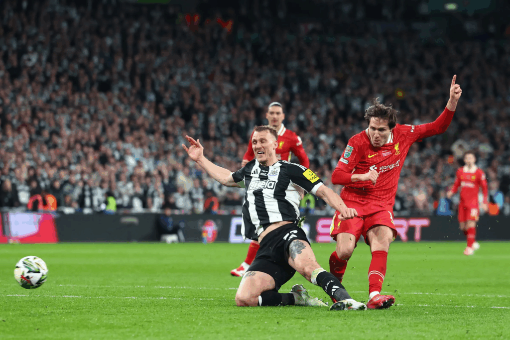 UFOOTBALL NEWCASTLE VS LIVERPOOL