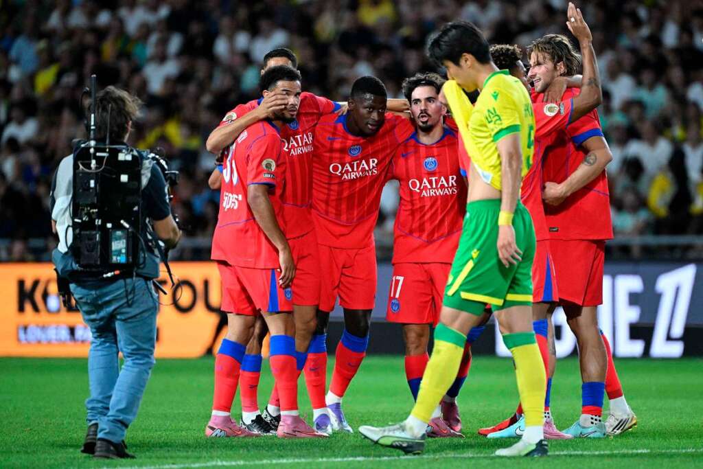 UFOOTBALL PSG VS NANTES LIGUE 1