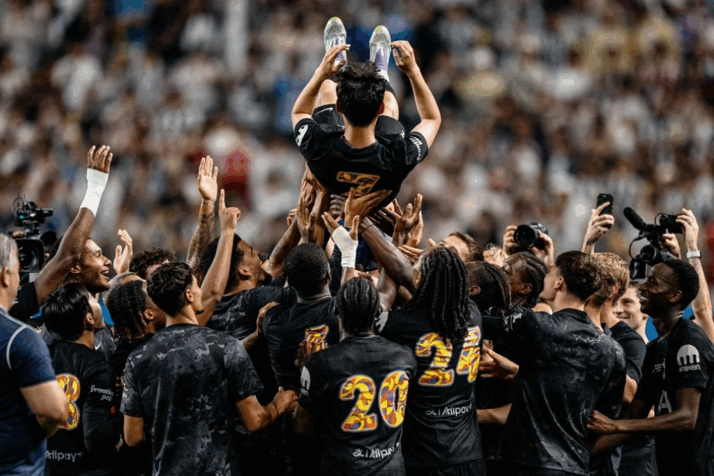 UFOOTBALL TOTTENHAM HOTSPUR CAPTAIN SON HEUNG MIN