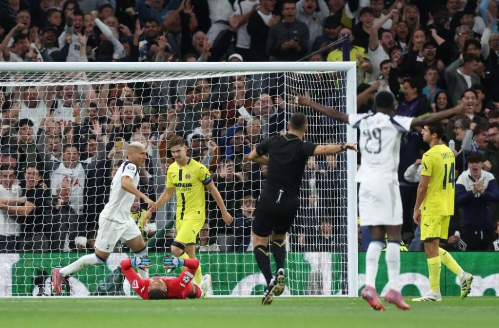 UFOOTBALL HOTSPUR WIN