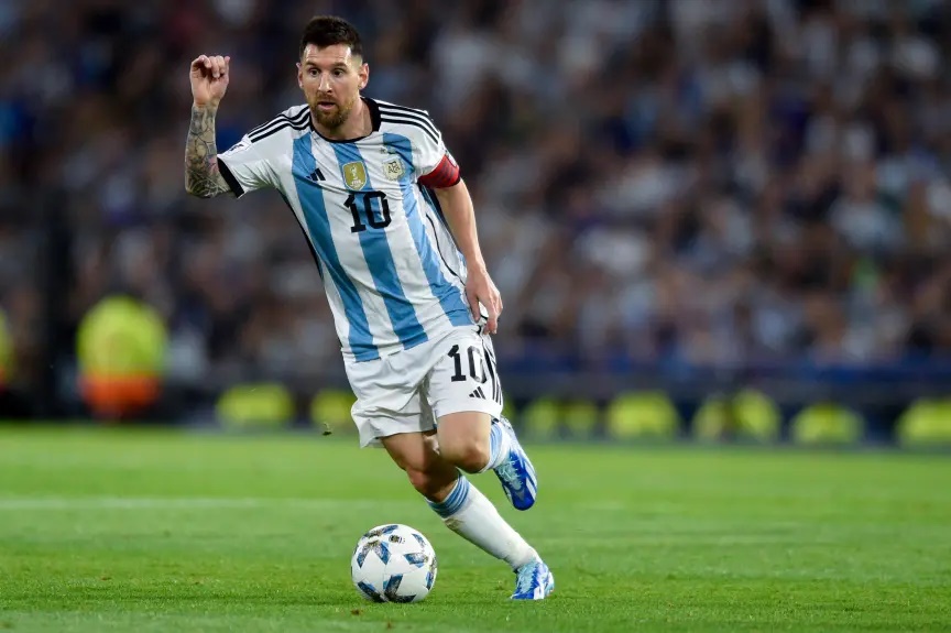 UFOOTBALL MESSI