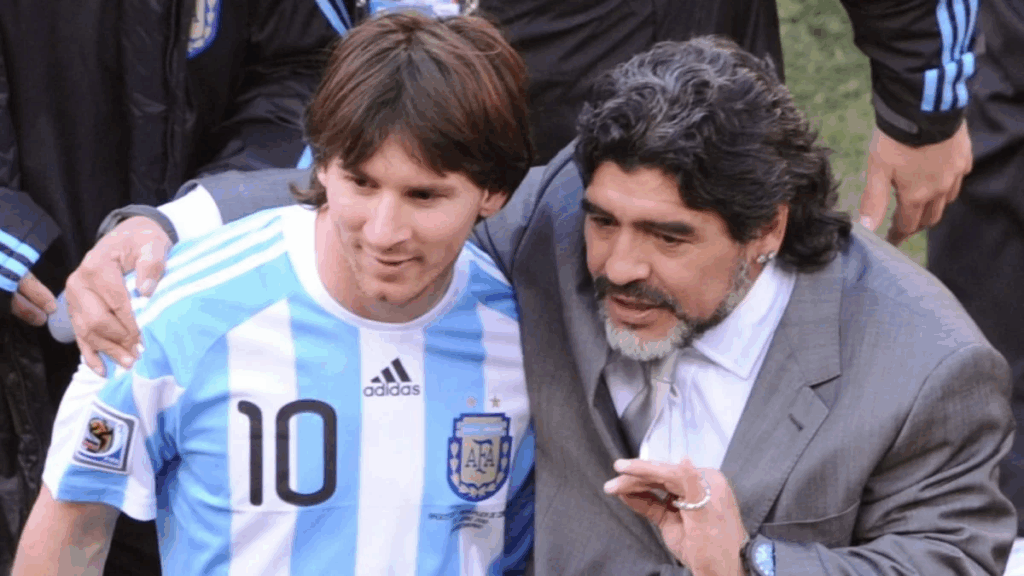 UFOOTBALL Messi and Maradona