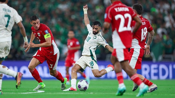 UFOOTBALL SAUDI ARABIA WIN