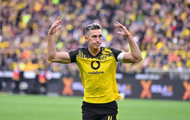 Ufootball_Nico Schlotterbeck