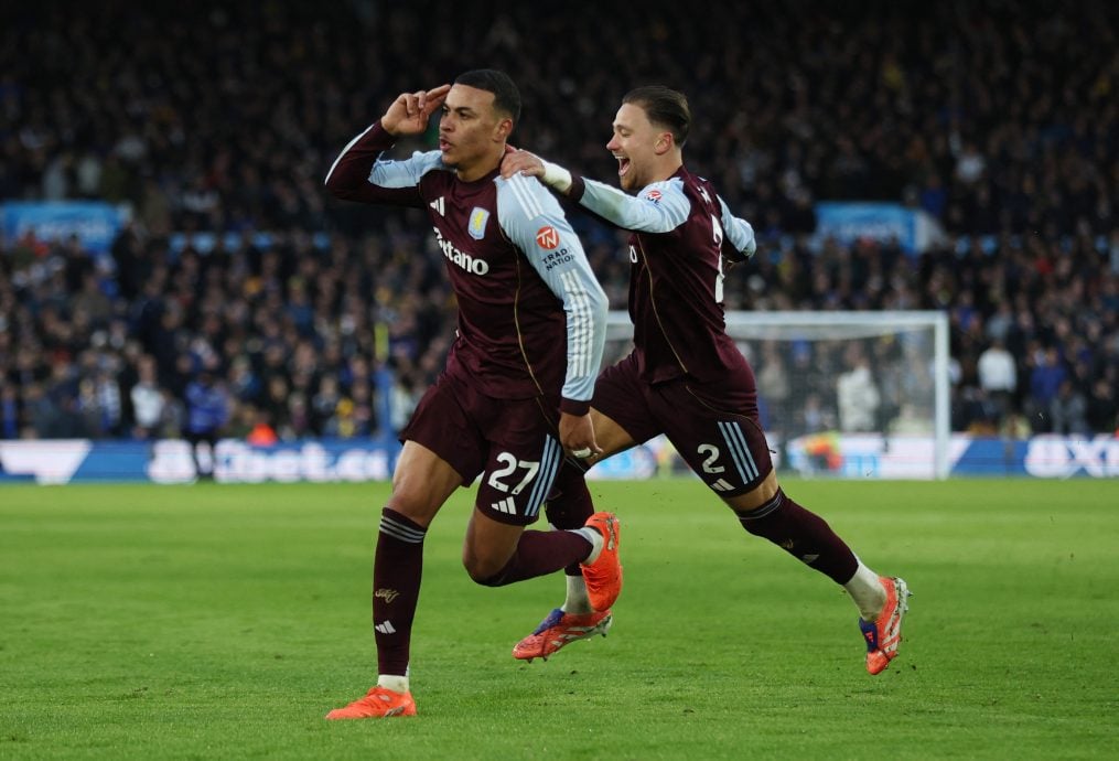 UFOOTBALL 英超 维拉逆转利兹联
