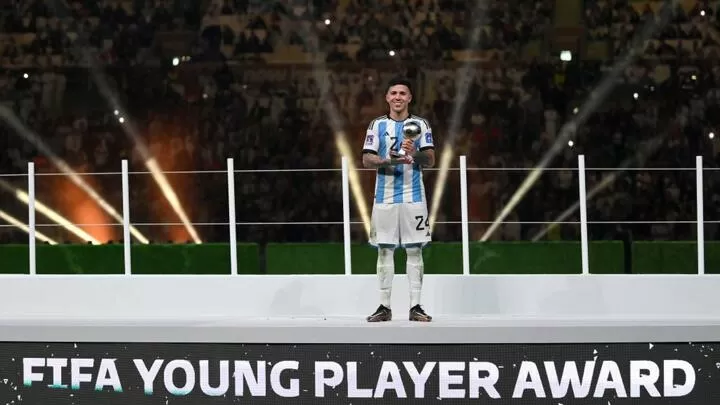 UFOOTBALL Enzo Fernandez Young Player Award