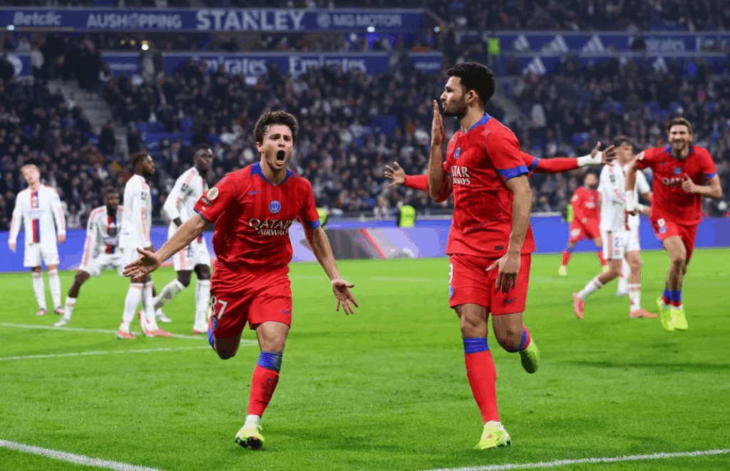 UFOOTBALL Paris Saint-Germain