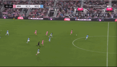 UFOOTBALL 阿连德戴帽 美职联