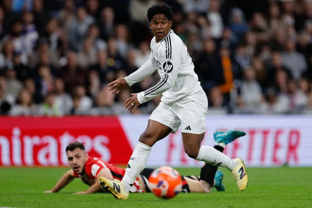 UFOOTBALL 恩德里克外租里昂