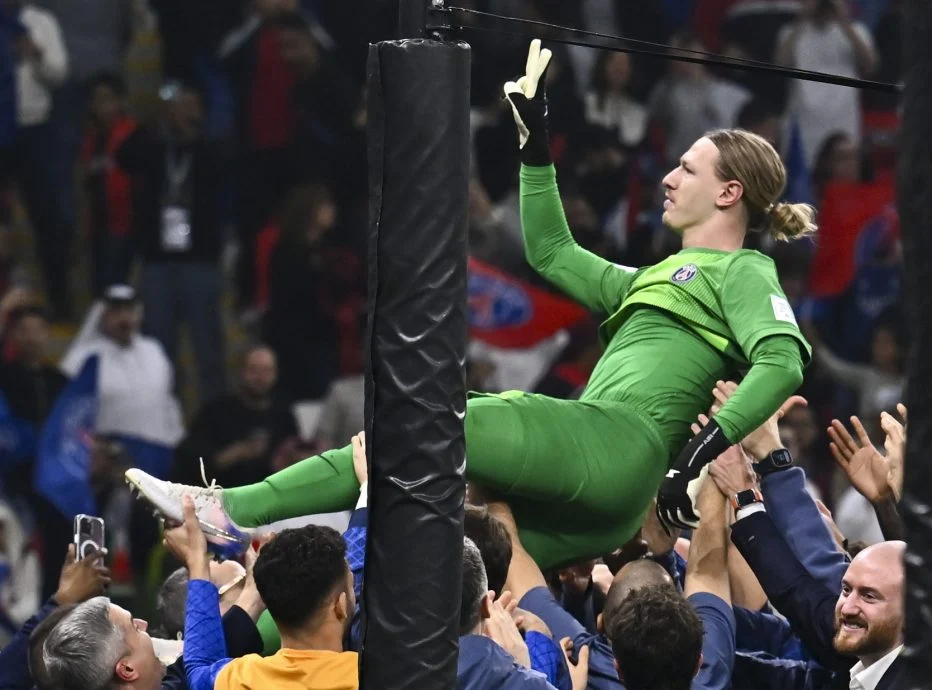 UFOOTBALL 巴黎圣日耳曼夺首座洲际杯 