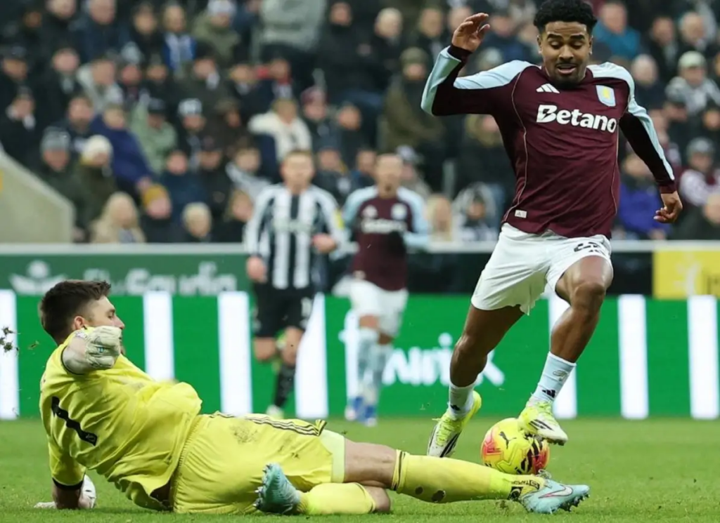 UFOOTBALL Newcastle VS Aston Villa