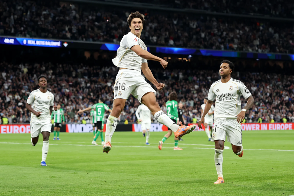 UFOOTBALL Real Madrid 5-1 Real Betis