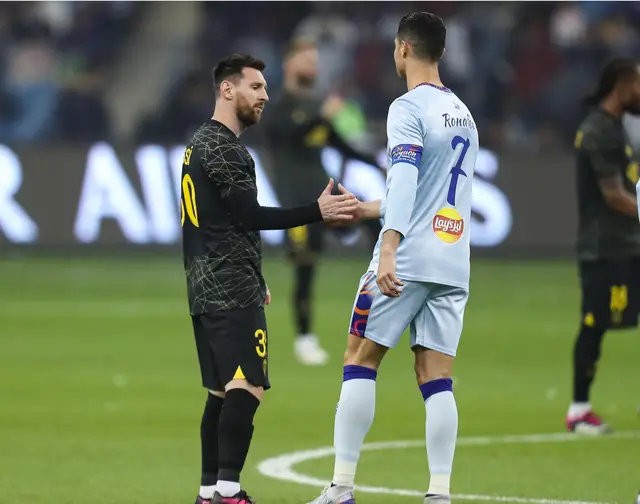 UFOOTBALL MESSI AND RONALDO