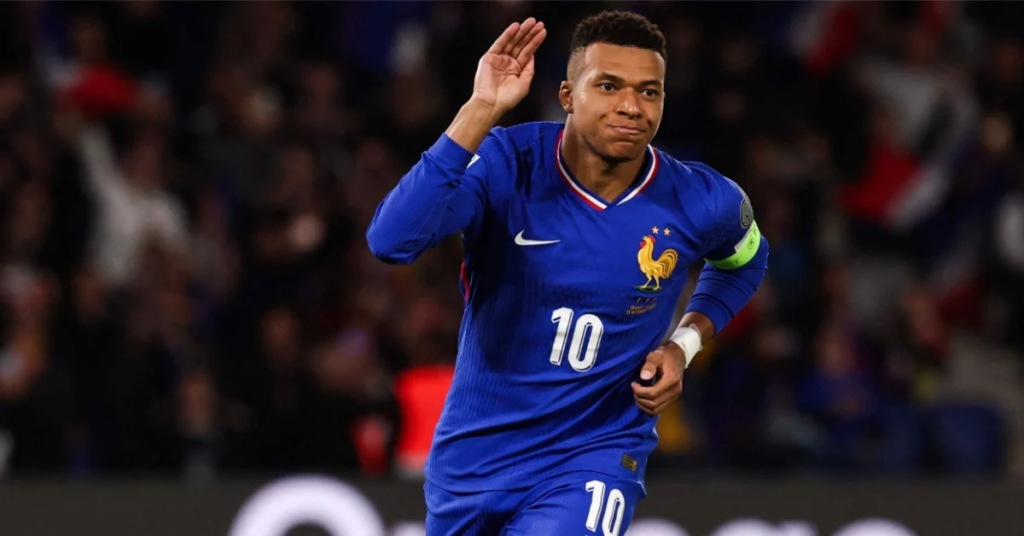 UFOOTBALL Kylian Mbappé Real Madrid