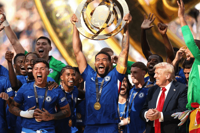 UFOOTBALL CHELSEA CWC CHAMPION