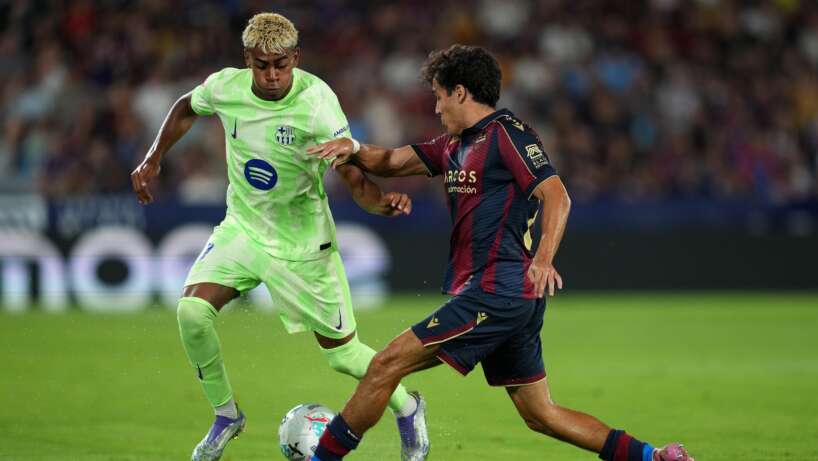 UFOOTBALL BARCELONA 3-2 LEVANTE