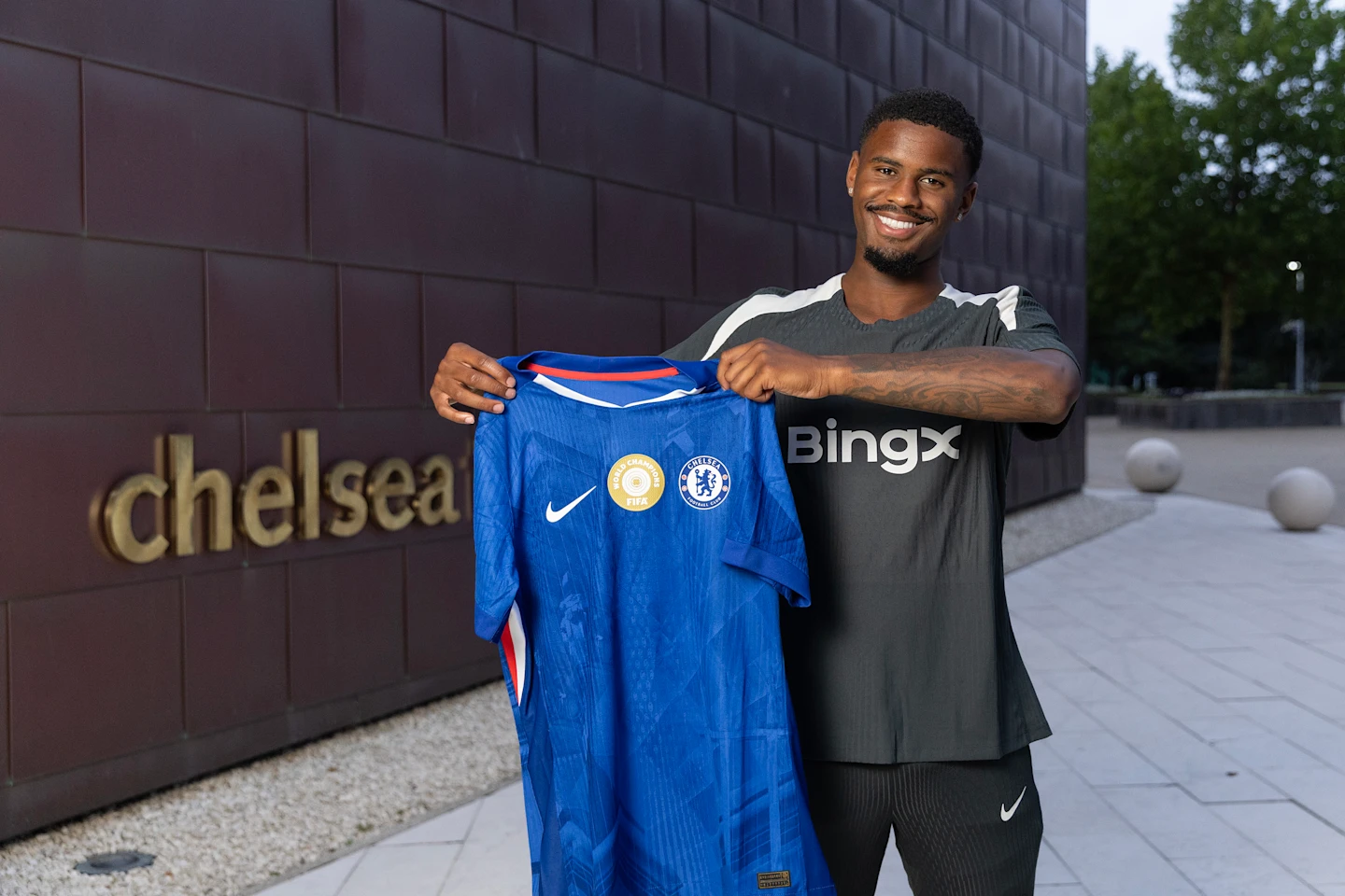 UFOOTBALL HATO TRANSFER CHELSEA