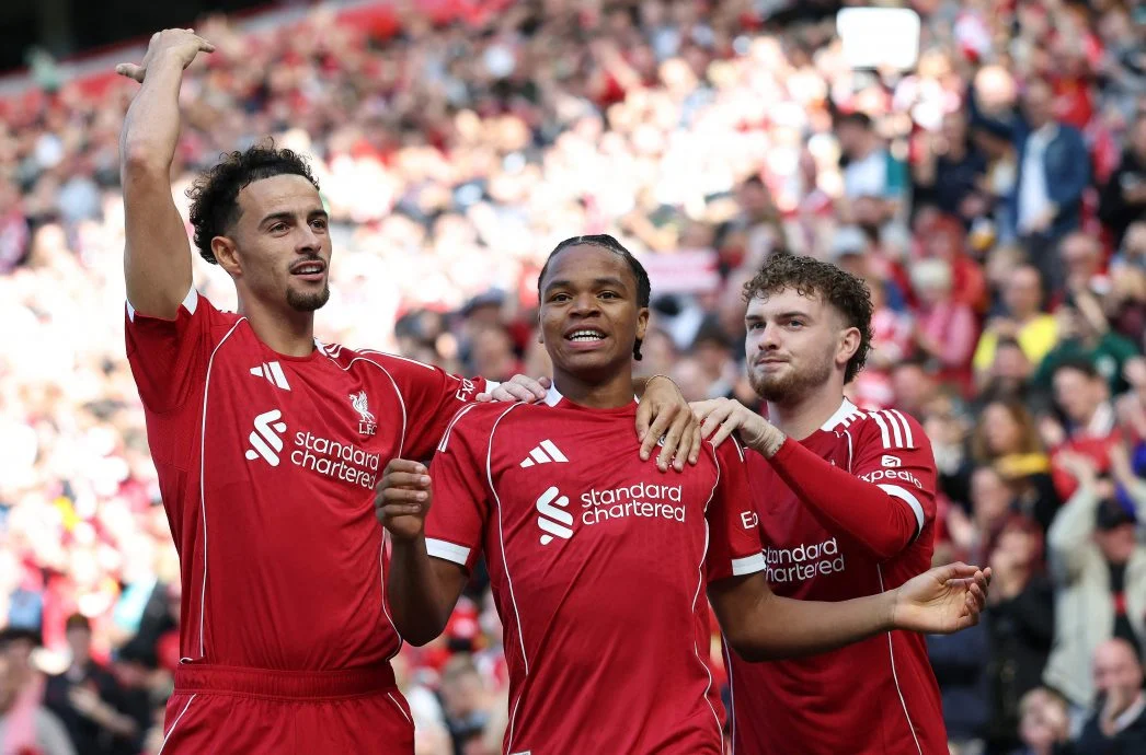UFOOTBALL LIVERPOOL FOOTBALL TEAM