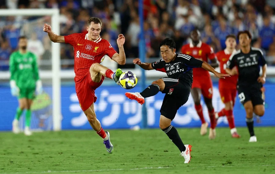 UFOOTBALL LIVERPOOL VS YOKOHAMA