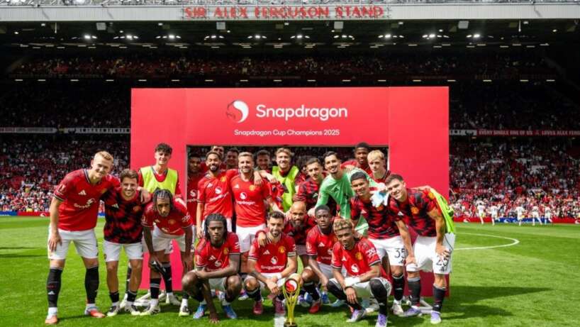 UFOOTBALL MAN UNITED SNAPDRAGON CUP CHAMPION