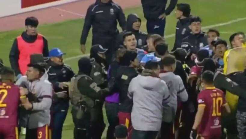 UFOOTBALL A quarter-final clash in the Copa Bolivia