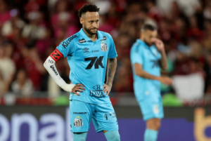 UFOOTBALL Neymar to undergo knee surgery