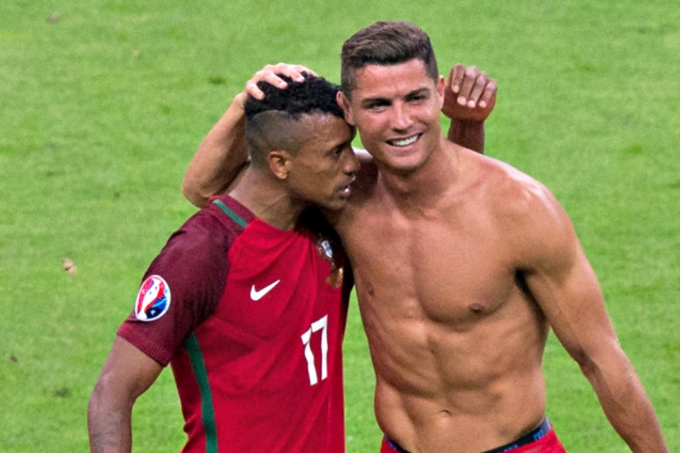 UFOOTBALL Nani and Ronaldo