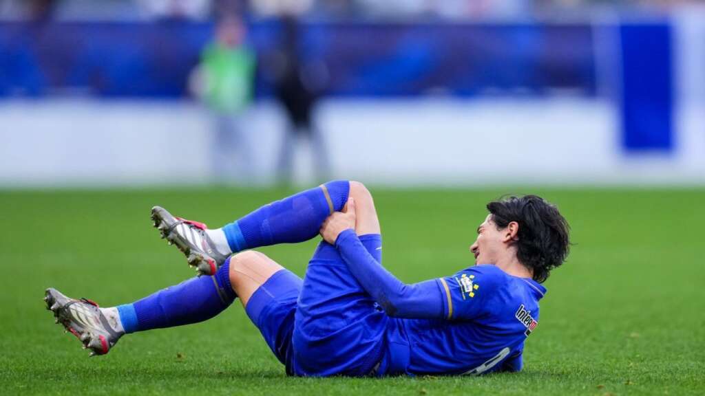 UFOOTBALL Japan football team injury