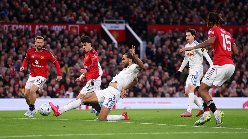 UFOOTBALL Premier League Man United 1-2 Leeds United