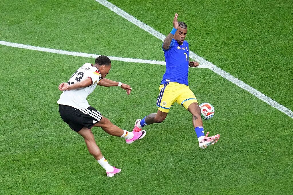 Ufootball germany win curacao
