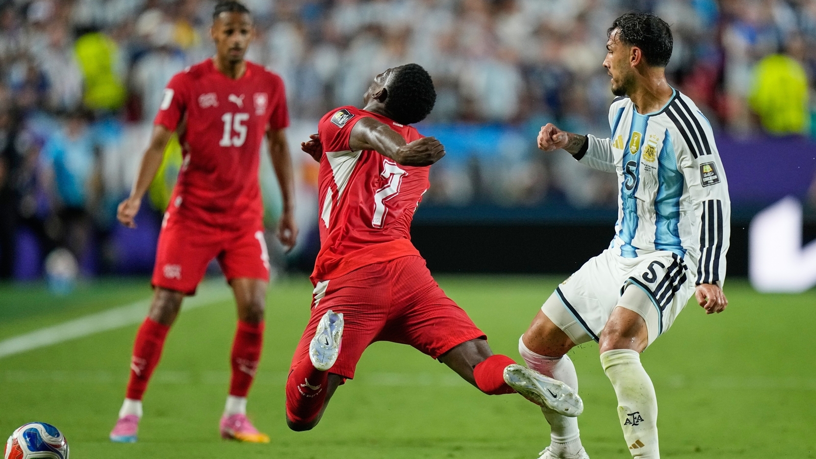 Ufootball Argentina beat Switzerland 3-1
